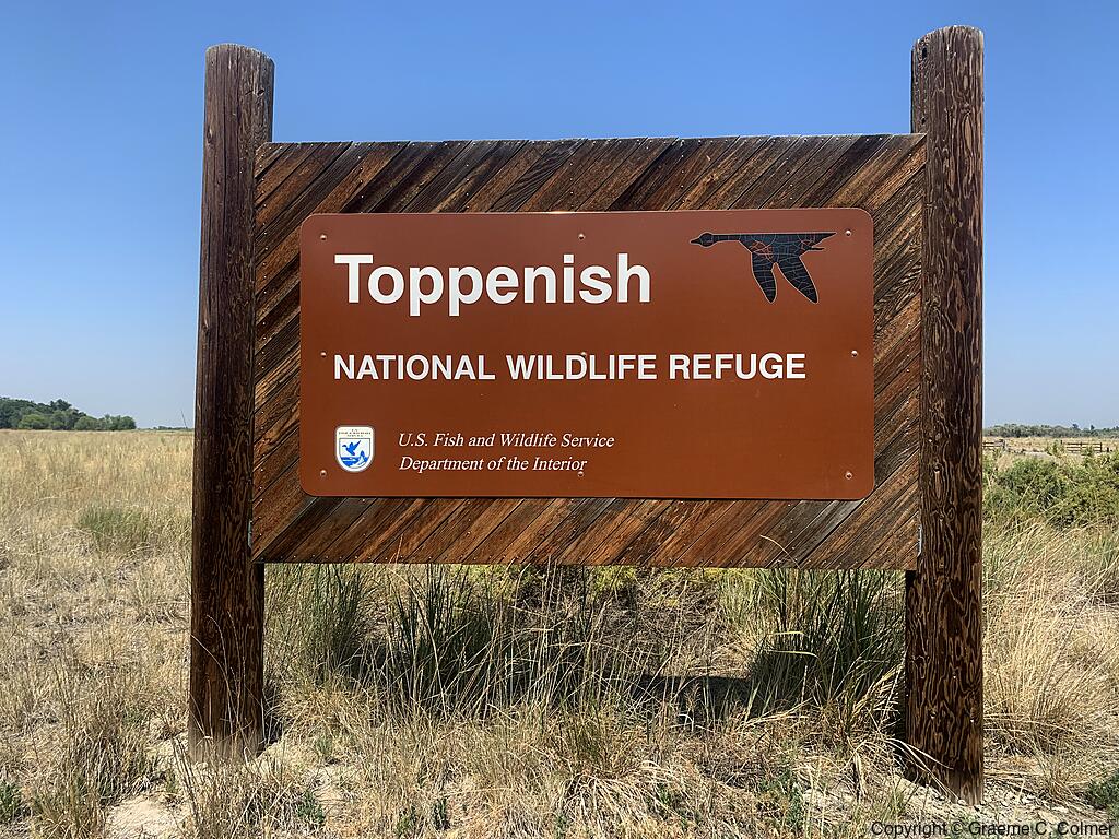 Toppenish National Wildlife Refuge - Entrance