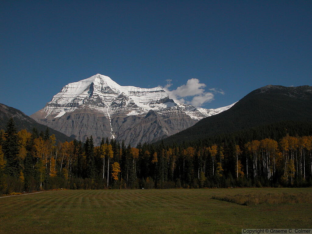 Mount Robson Provincial Park - Mount Robson