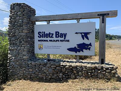 Siletz Bay National Wildlife Refuge - Entrance