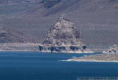 Pyramid Lake - The pyramid shaped tufa