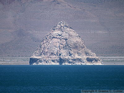 Pyramid Lake - The pyramid shaped tufa